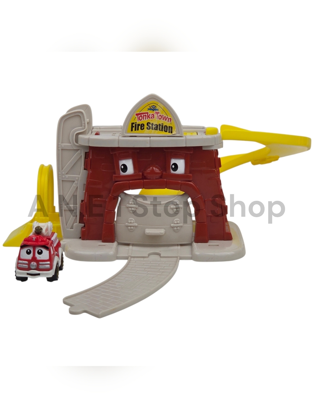 Tonka Town Fire Station Playset w Truck Hasbro 2002 Preschool Toy Lot